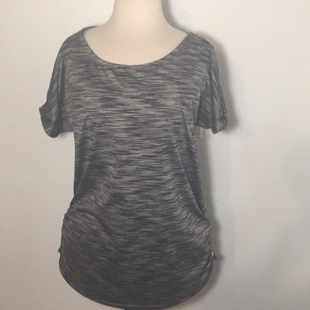 Reebok gym Shirt Large